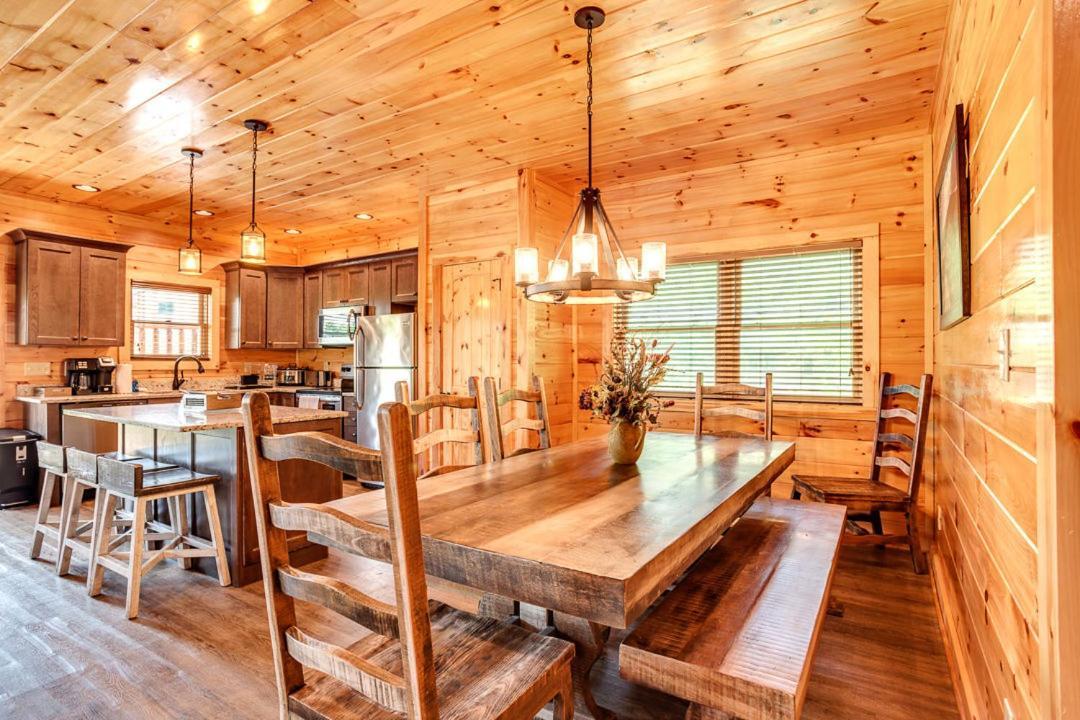 Gatlinburg Cabin With Private Hot Tub By Staycating Exteriér fotografie