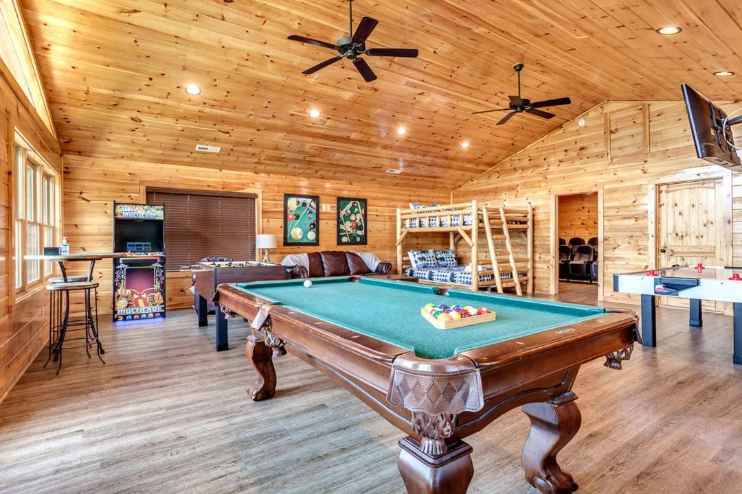 Gatlinburg Cabin With Private Hot Tub By Staycating Exteriér fotografie